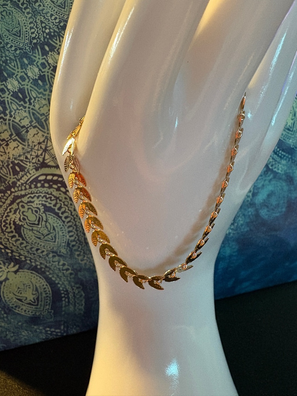 Gold Leaf Chain Bracelet